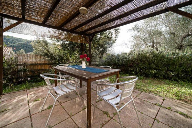 La Baia Di Bagnaia Apartment Portoferraio Exterior foto